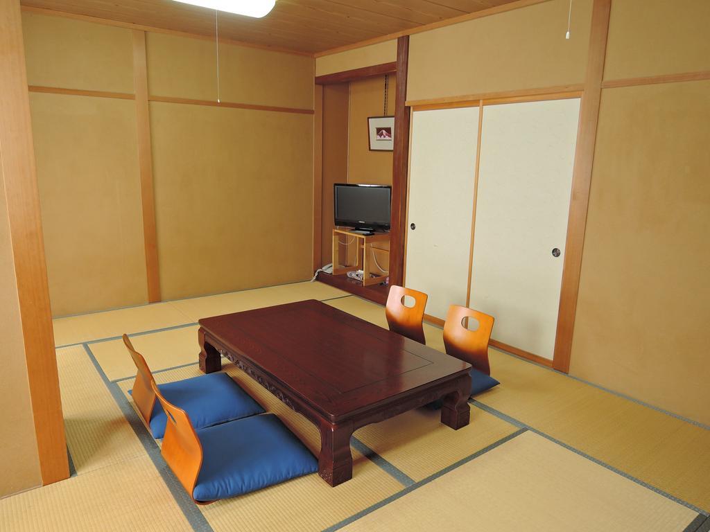 Maruni Ryokan Хакуба Екстер'єр фото